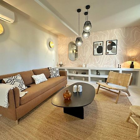 La Maison Cavet 5 Appartements De Standing Au Coeur Du Village Sanary-sur-Mer Esterno foto