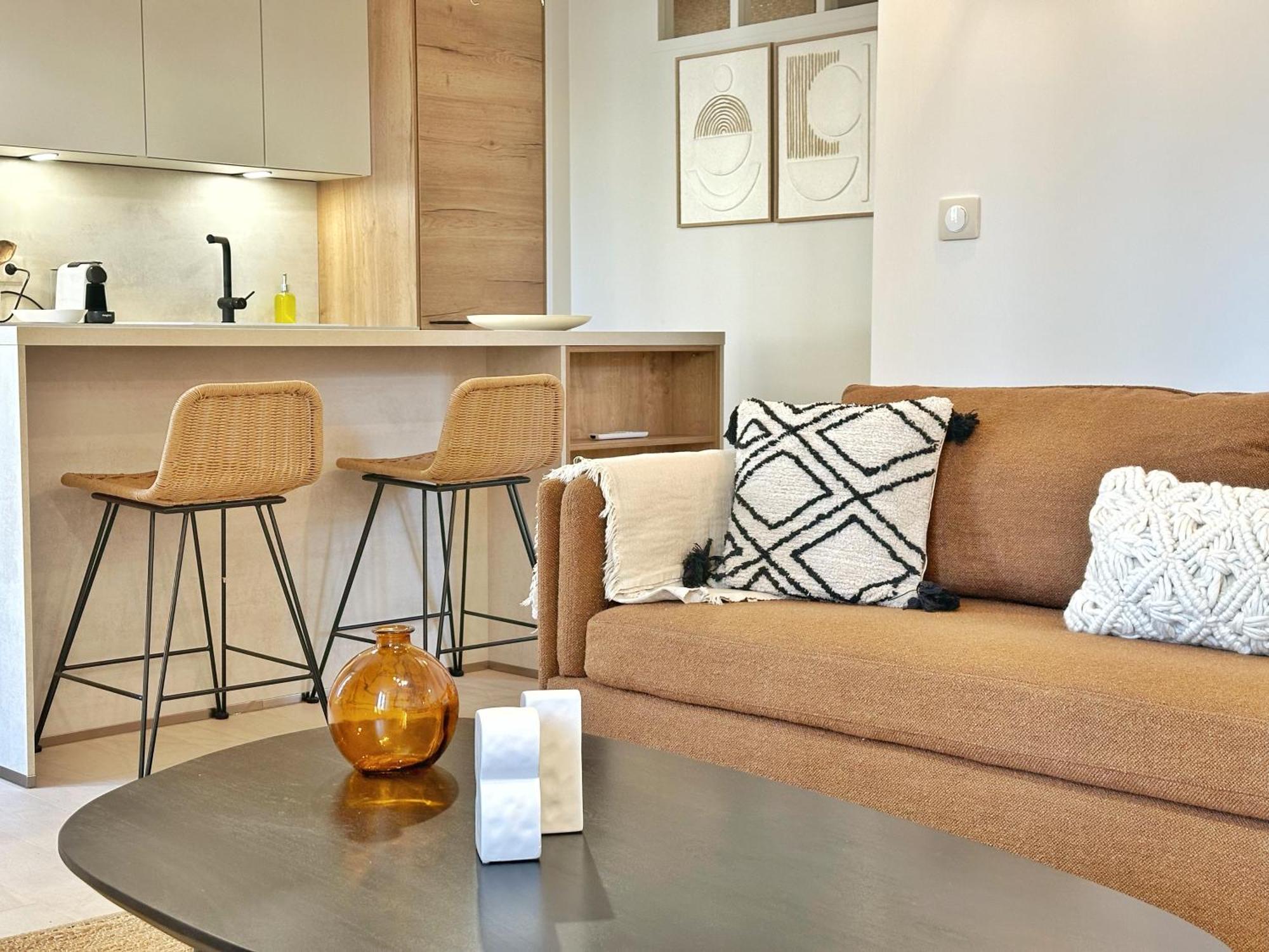 La Maison Cavet 5 Appartements De Standing Au Coeur Du Village Sanary-sur-Mer Esterno foto