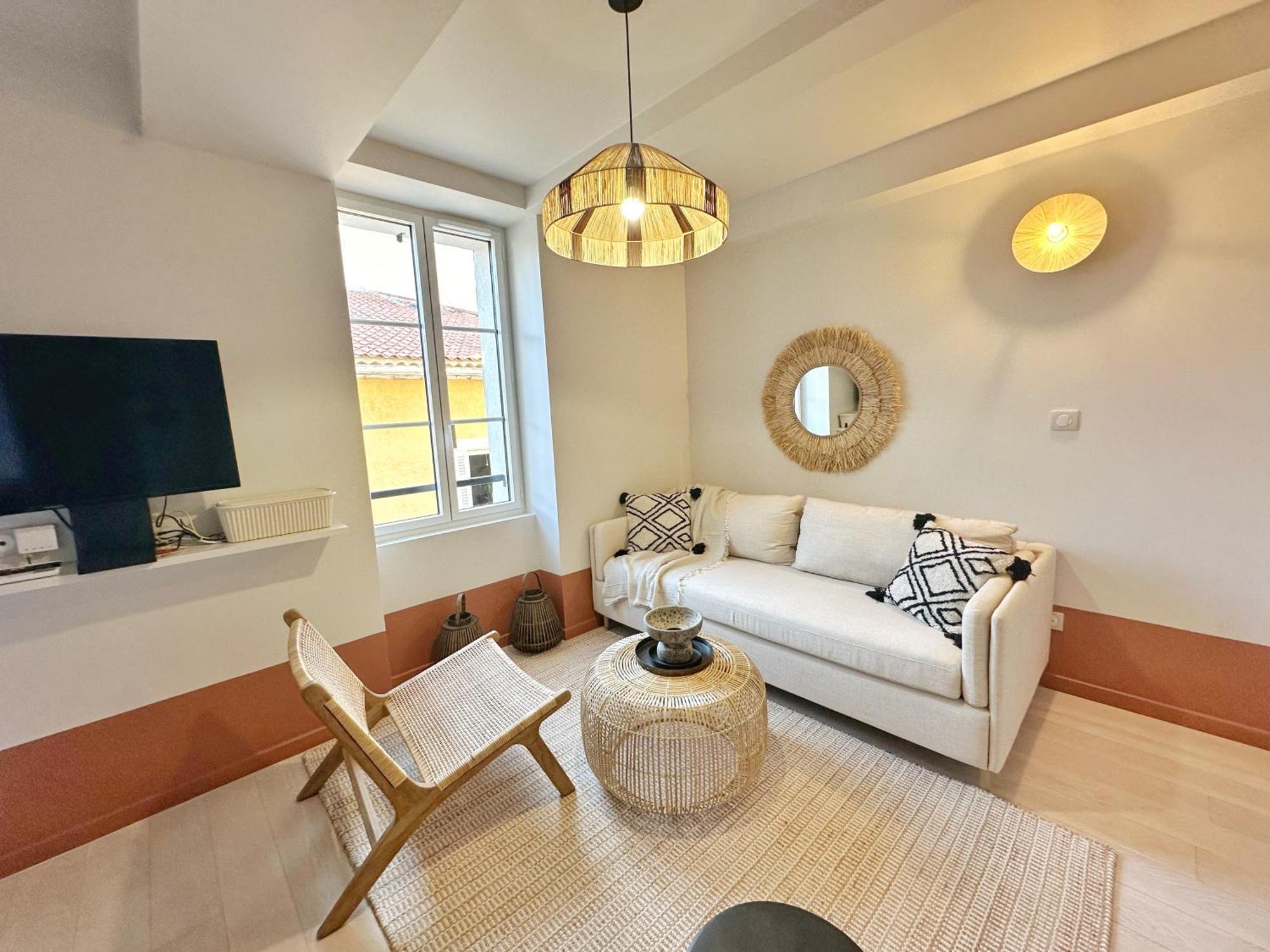 La Maison Cavet 5 Appartements De Standing Au Coeur Du Village Sanary-sur-Mer Esterno foto