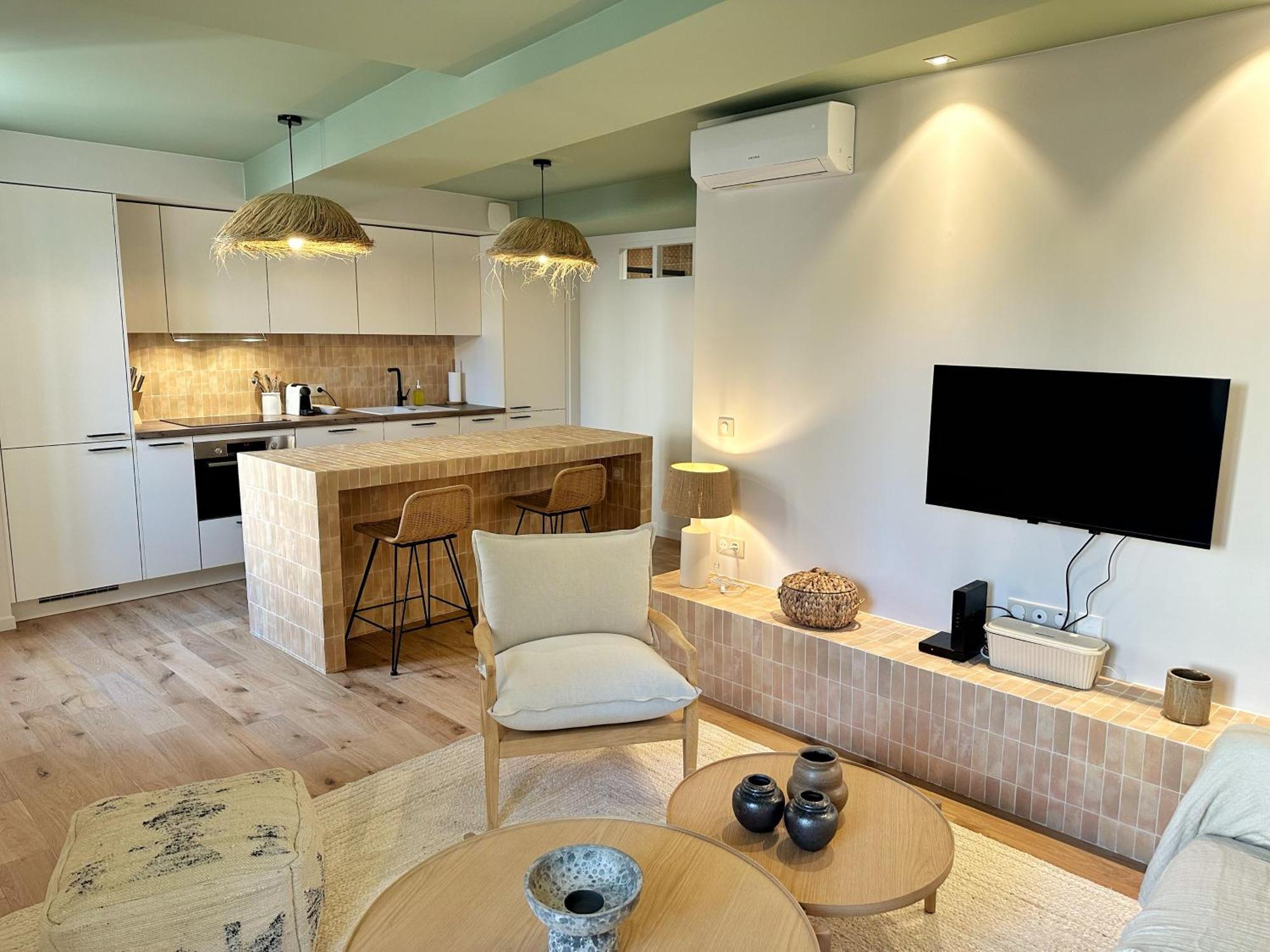 La Maison Cavet 5 Appartements De Standing Au Coeur Du Village Sanary-sur-Mer Esterno foto